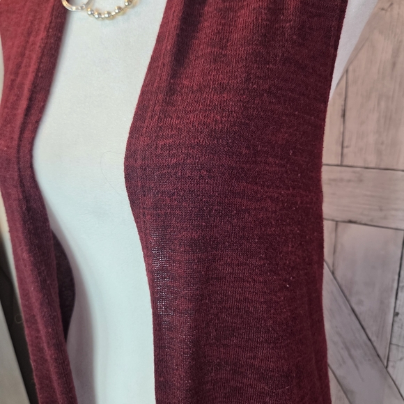 Agnes & Dora Burgundy Sleeveless Cardigan - Picture 2 of 4
